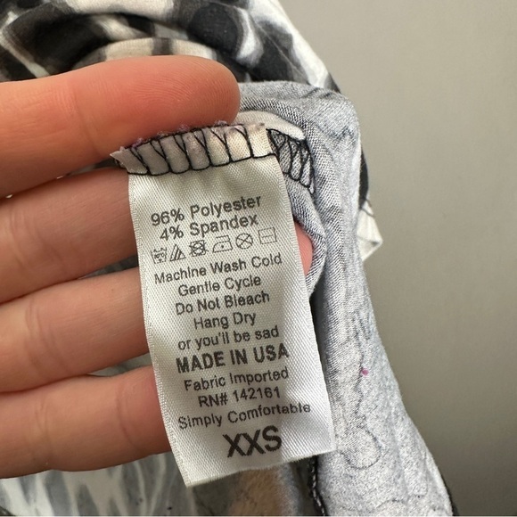 Lularoe Tie dye short sleeve tunic tshirt - Picture 3 of 4